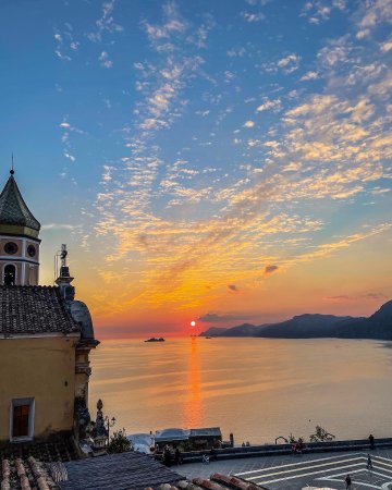 tra una cosa e l’altra: la Divina