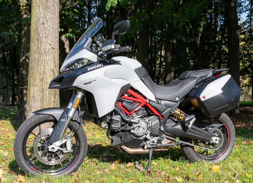 Ducati 950 multistrada