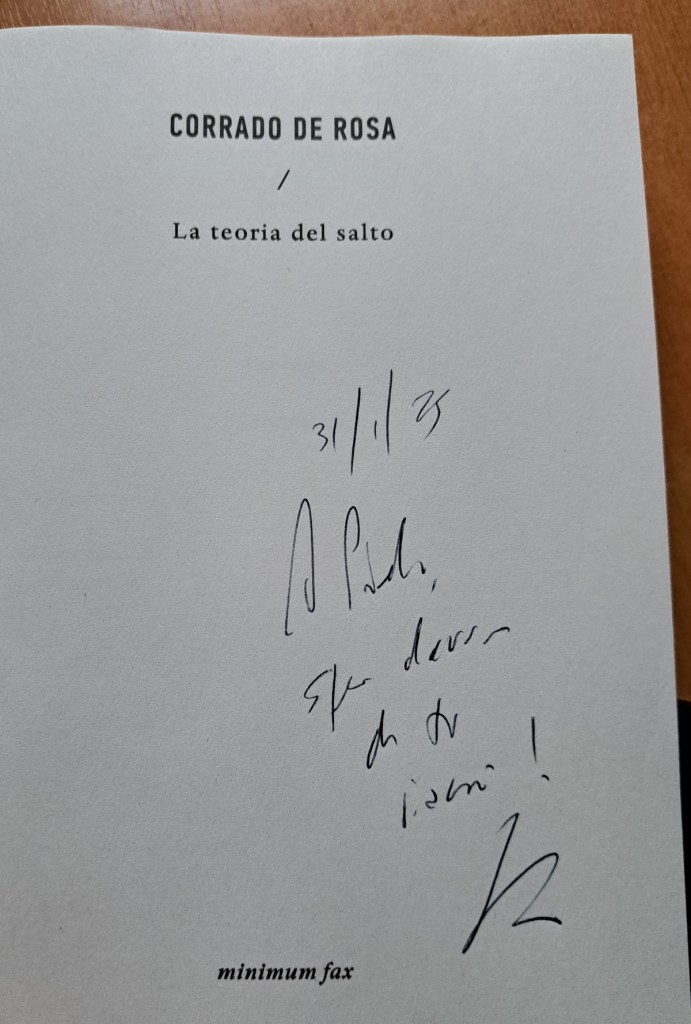 Immagine del libro "La teoria del salto" di Corrado De Rosa, con una dedica scritta a mano e la data 31/1/23.