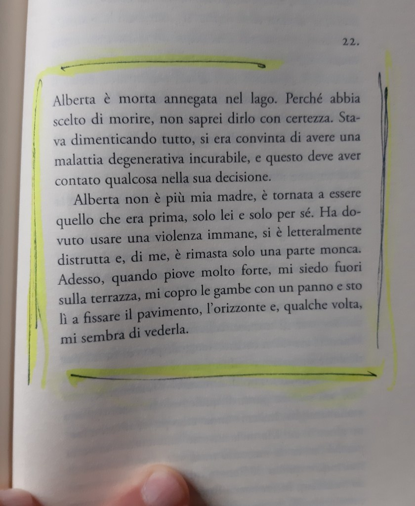 Pagina di un libro di Pierangelo Consoli con un testo in italiano evidenziato in giallo, che parla di un personaggio di nome Alberta.